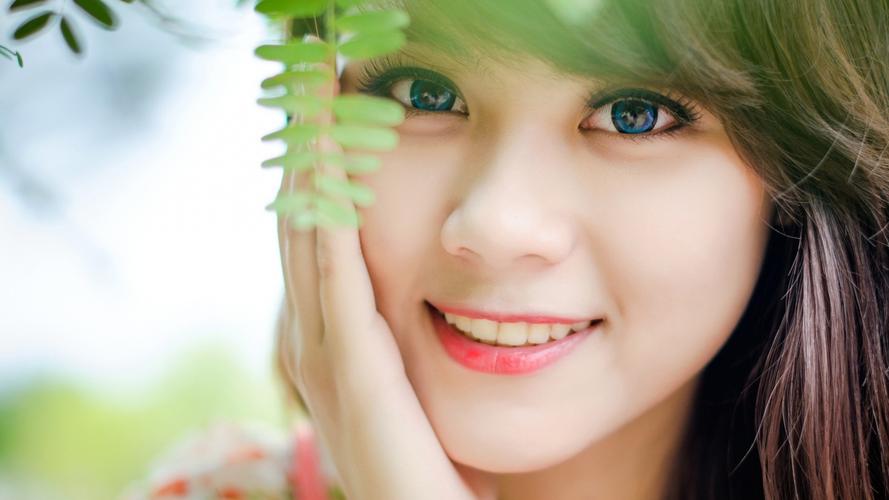 全球首场高高原无人机表演在西藏尼玛县震撼上演，点亮文旅新画卷